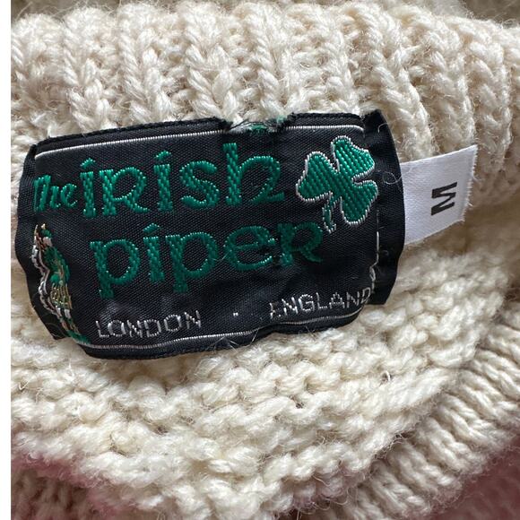 Irish Piper Pure New Wool Aran Fisherman Sweater Medium Made in U.K. - Picture 6 of 7